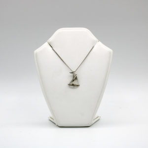 Pendentif voilier en argent